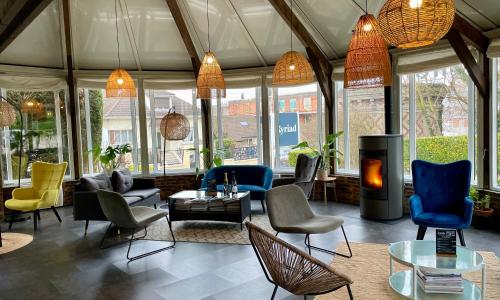 Kyriad Epernay - photo 1