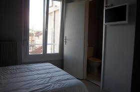 Hotel Le Colbert epernay - photo 8