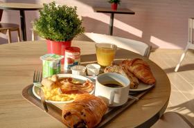 B&B HOTEL Epernay - photo 8